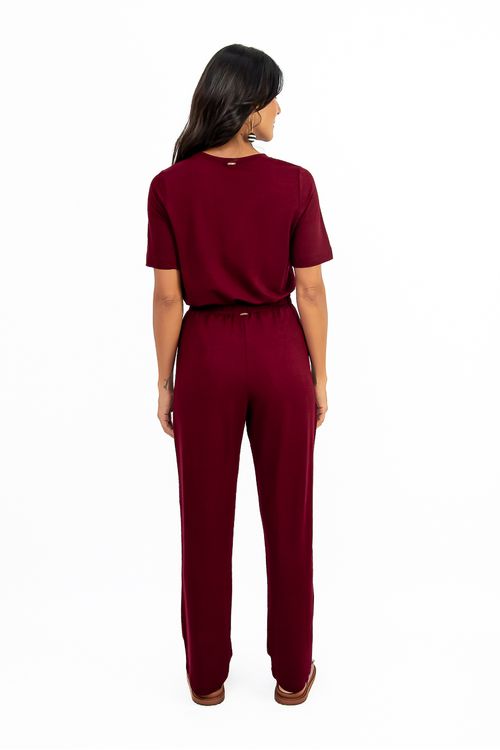 CALCA-RETA-LEBLON-E-FEITA-DE-MALHA-EM-VISCOSE-NEW-TERNURA.-TEM-COS-COM-ELASTICO-LARGO-E-AMARRACAO-COM-BOLSO-FACA-CHAPADO-APLICADO.