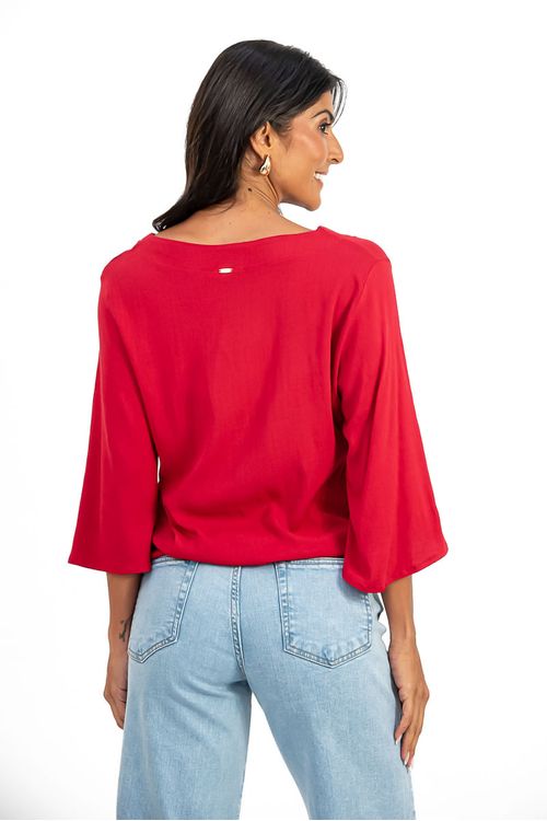 BLUSA-DE-TECIDO-PLANO-EM-VISCOSE-SLUB-STRETCH.TEM-DECOTE-EM-V-MANGA-3-4-SINO-E-ELASTICO-NA-CINTURA.