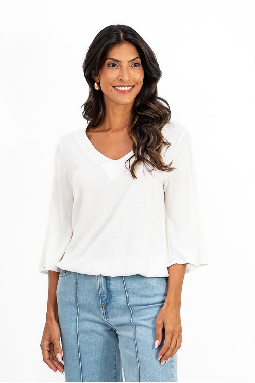 BLUSA-DE-TECIDO-PLANO-EM-VISCOSE-SLUB-STRETCH.TEM-DECOTE-EM-V-MANGA-3-4-SINO-E-ELASTICO-NA-CINTURA.