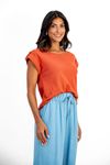 BLUSA-DE-MALHA-HERITAGE.-TEM-DECOTE-CANOA-MEIA-MANGA-TACO-E-DETALHE-ALETA-COM-BOTAO-OMBRO