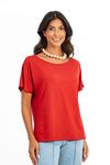 A-BLUSA-MORCEGO-BASICA-URCA-E-FEITA-EM-MALHA-VISUP-TEM-DECOTE-CANOA-E-MEIA-MANGA.