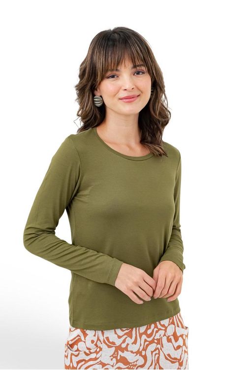 BLUSA-SEGUNDA-PELE-DE-MALHA-EM-VISCOSE-VISUP.-TEM-DECOTE-EM-U-MANGA-LONGA.