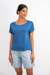BLUSA-MORCEGO-FEITA-EM-MALHA-VISCOSE-VISUP.-POSSUI-DECOTE-CANOA-BOTOES-EM-UM-DOS-OMBROS-E-MEIA-MANGA-COM-PUNHO.