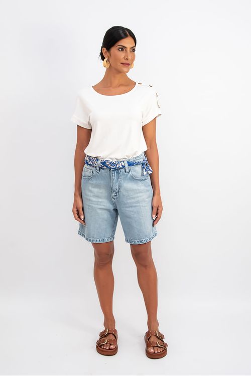 BLUSA-MORCEGO-FEITA-EM-MALHA-VISCOSE-VISUP.-POSSUI-DECOTE-CANOA-BOTOES-EM-UM-DOS-OMBROS-E-MEIA-MANGA-COM-PUNHO.