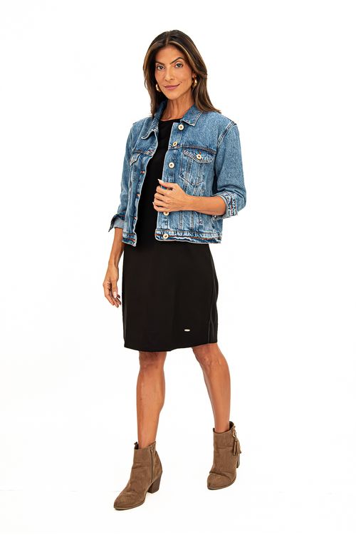 VESTIDO-LONGUETE-TUBINHO-BASICO-E-FEITO-DE-LINHO-LIANA-EM-VICOSE-E-ELASTANO.-TEM-DECOTE-CANOA-SEM-MANGA-E-FECHAMENTO-EM-ZIPER-NAS-COSTAS-PARA-UM-CAIMENTO-IMPECAVEL.