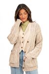 CASACO-ACONCHEGO-MODELAGEM-CARDIGAN-FEITO-DE-TRICOT-MOUSSE.-TEM-PALA-E-BOTOES-E-BOLSOS-NA-FRENTE