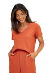 BLUSA-E-FEITA-DE-MALHA-HERITAGE-EM-ALGODAO-POLIESTER-ELASTANO.-TEM-DECOTE-EM-V-MEIA-MANGA-COM-PUNHO-DOBRADO-E-ABERTURA-LATERAL.