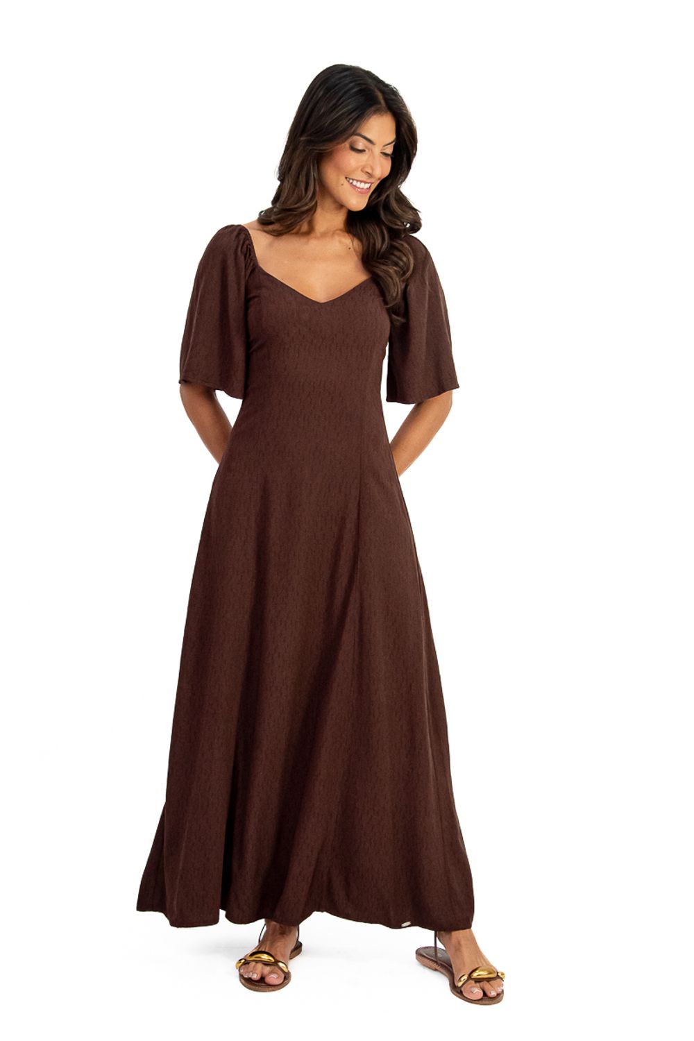 Vestido-midi-confeccionado-em-tecido-de-viscose-maquinetada-apresentando-decote-em-V-mangas-gode-com-elastico-franzido-e-fechamento-em-ziper-nas-costas.-Ideal-para-ocasioes-elegantes-e-casuais.