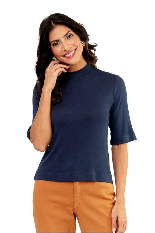 BLUSA-E-FEITA-DE-MALHA-VISCOSE-TRICOT-VERSACE-EM-VISCOSE-COM-ELASTANO.-TEM-GOLA-ALTA-MEIA-MANGA