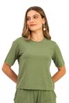 BLUSA-CONFECCIONADA-EM-MALHA-DE-VISCOSE-VISUP-COM-ELASTANO.-POSSUI-DECOTE-EM-U-MEIA-MANGA-E-ACABAMENTO-COM-BAINHA-LARGA-QUE-VALORIZA-A-PECA-COM-UM-TOQUE-CLEAN-E-MODERNO.-COM-MODELAGEM-PRATICA-E-CONFORTAVEL-E-IDEAL-PARA-COMPOR-LOOKS-DESCOMPLICADOS-E-CHEIOS-DE-ESTILO-NO-DIA-A-DIA.