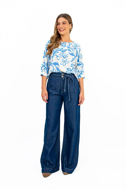BLUSA-TECIDO-PLANO-VISC-SLUB-ESTAMPA-LUISA-DECOTE-CANOA-FRANZIDA-MANGA-3-4-RAGLAN-BUFANTE-COM-PUNHO-BOTAO