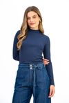 BLUSA-CONFECCIONADA-EM-MALHA-VISCOSE-STELLA-MARIS-COM-ELASTANO-LEVE-MACIA-E-CONFORTAVEL.-POSSUI-DECOTE-ALTO-COM-GOLA-JUSTA-MANGA-LONGA-E-MODELAGEM-RETA-QUE-GARANTE-CAIMENTO-SOLTO-E-ELEGANTE.-IDEAL-PARA-COMPOR-LOOKS-VERSATEIS-DO-DIA-A-DIA-AO-CASUAL-SOFISTICADO.