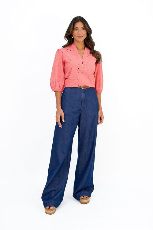Blusa-laise-verde-com-decote-em-V-e-gola-padre-patte-com-botoes-e-manga-3-4-bufante-em-algodao-Star-—-peca-versatil-e-feminina-para-looks-casuais-e-office-casual.