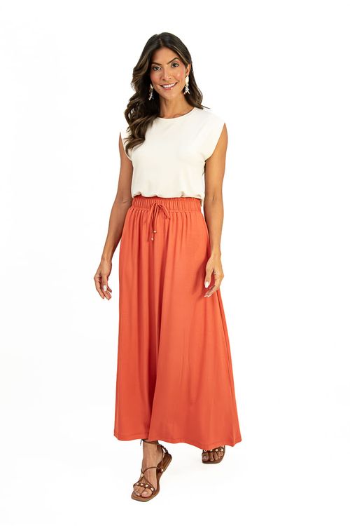 Saia-longa-ceramica-vista-frontal-em-malha-viscose-cos-largo-com-elastico-e-amarracao-frontal-caimento-fluido-e-comprimento-maxi