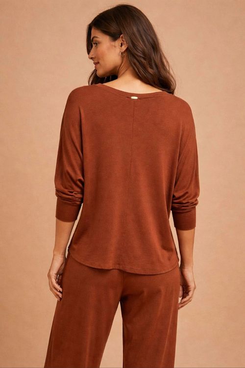 BLUSA-MORCEGO-BARRA-FRALDADA-CHOCOLATE.