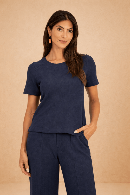 Blusa-detalhe-costas-MARINHO