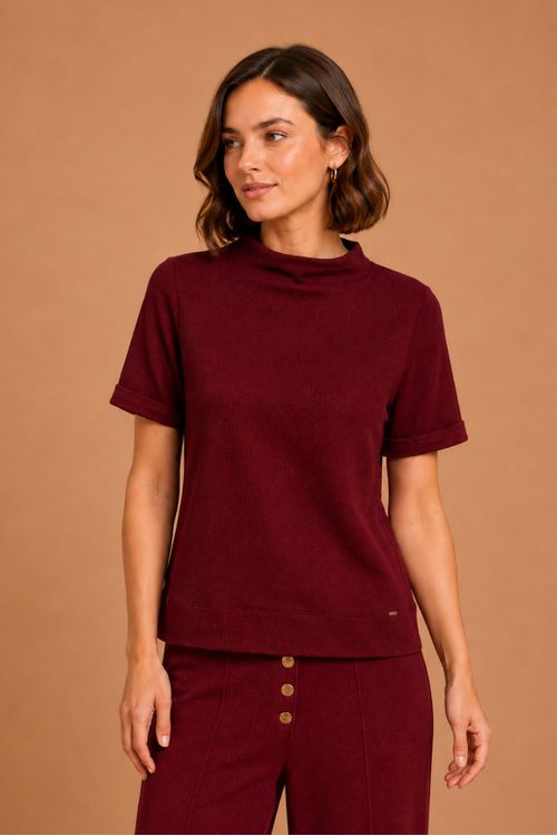 Blusa-heritage-gola-alta-BORDO