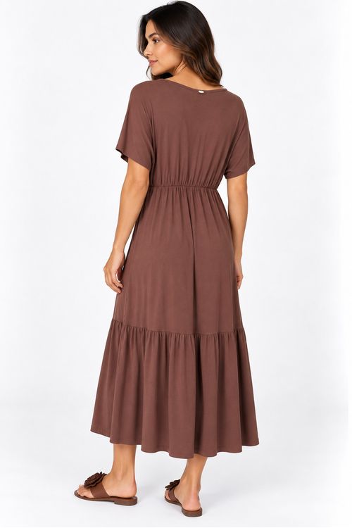 Vestido-midi-Leblon-decote-v-chocolate.